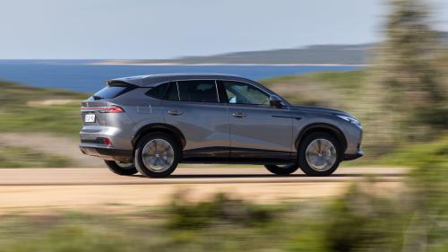 MG HS PHEV 2025 2
