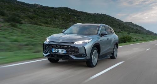 MG HS PHEV 2025 7