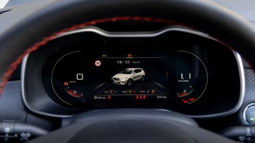 MG ZS 4