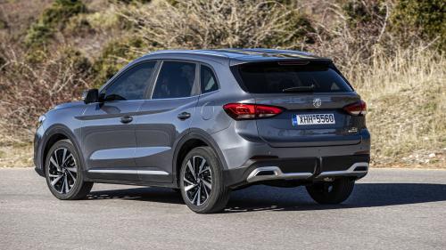 MG ZS Max 2