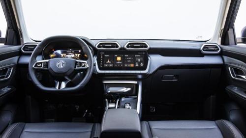 MG ZS MAX