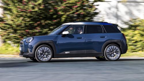 MINI Aceman SE 2024 3