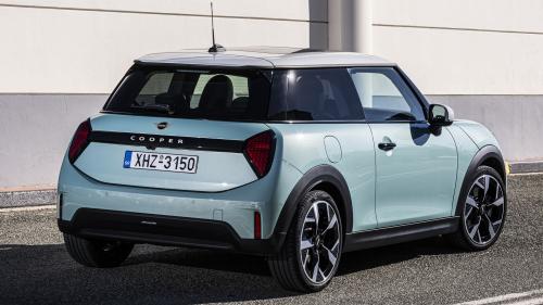 MINI Cooper 5D 7