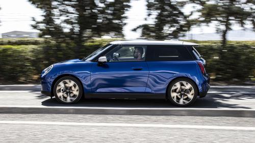 MINI Cooper SE 2024 3