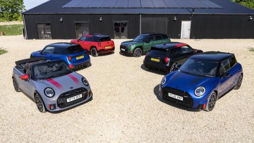 MINI JCW FAMILY 1