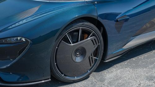 McLaren MSO Speedtail color
