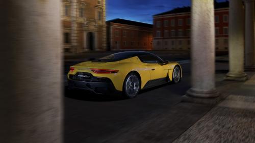 Maserati MC20 Coupe 2