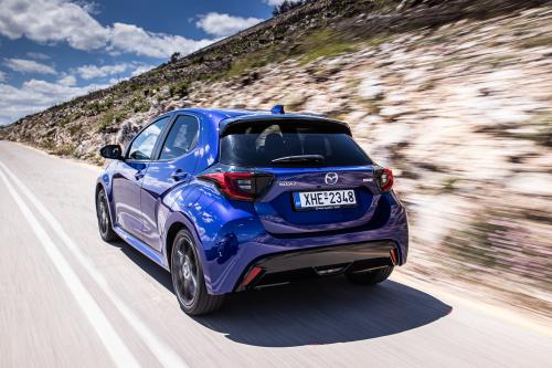 Mazda 2 Hybrid