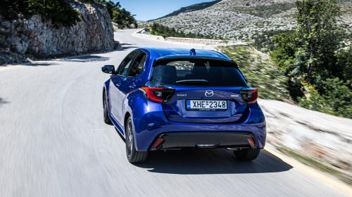 Mazda 2 Hybrid 2025 2