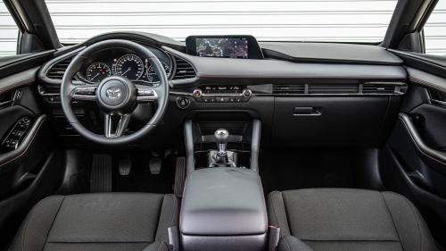 Mazda 3 2.0 e-Skyactiv G 150