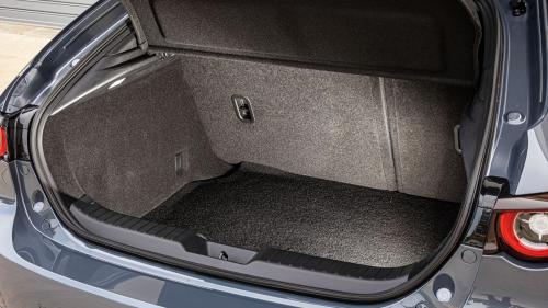 Mazda 3 2.0 e-Skyactiv G 150 15