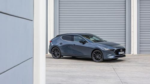 Mazda 3 2.0 e-Skyactiv G 150 9