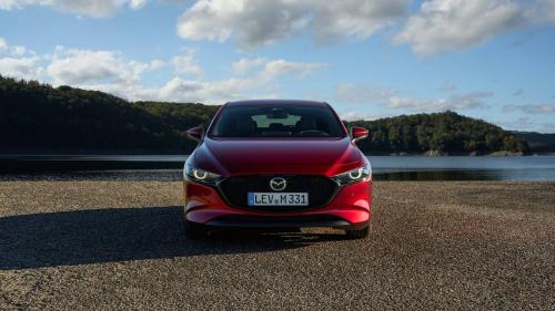 Mazda 3 2024 8