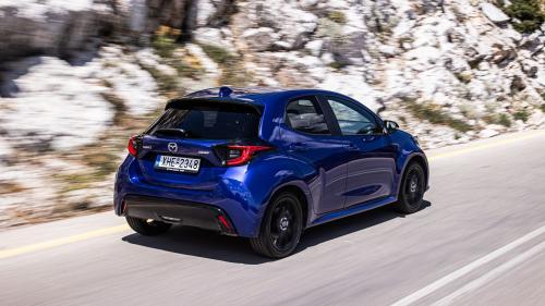 Mazda2 Hybrid 2024 2