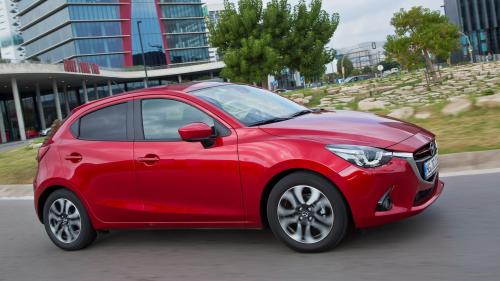 mazda2