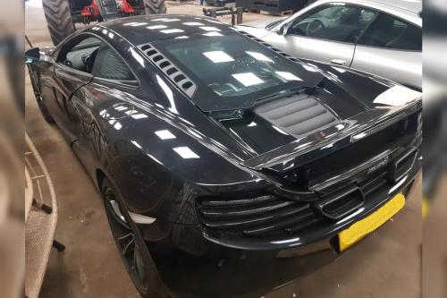 McLaren MP4-12C 2