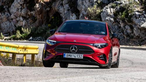 Mercedes-Benz CLA 200 Hybrid 