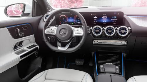 Mercedes EQA
