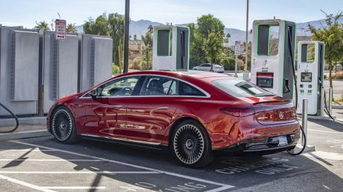 Mercedes EQS