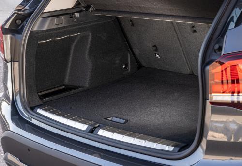 Mercedes GLA vs BMW X1