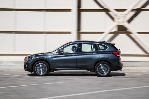 Mercedes GLA vs BMW X1