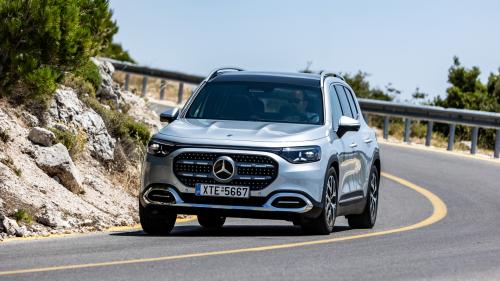  Mercedes-Benz GLB 200 Hybrid