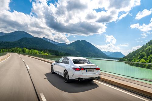 Mercedes-AMG E 53 Hybrid 4MATIC+