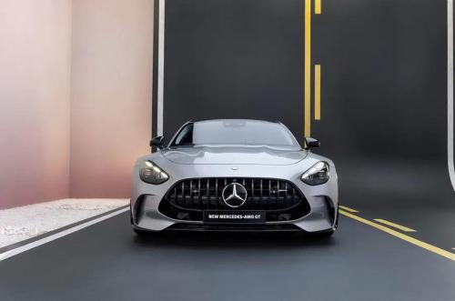 Mercedes-AMG GT 2023 3