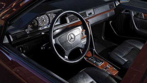 Mercedes-Benz 500 E 6
