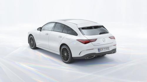Mercedes-Benz CLA 4