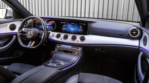 Mercedes-Benz E 300 e 8