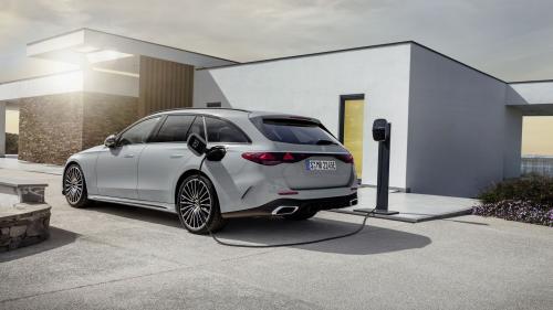 Mercedes-Benz E-Class Estate 2023 7