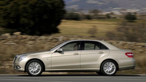 Mercedes-Benz E-Class W212 3