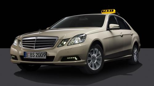 Mercedes-Benz E-Class W212 6
