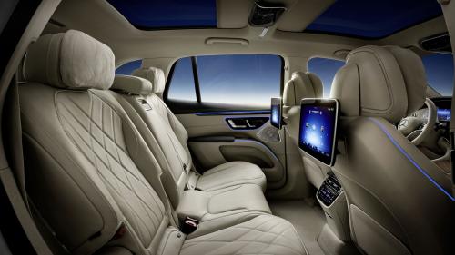 Mercedes-Benz EQS SUV 8