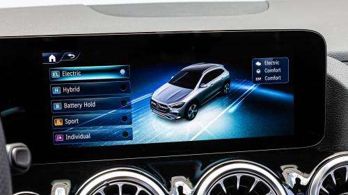 Mercedes-Benz GLA 2024 12