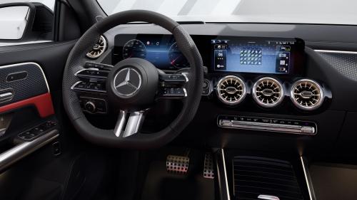 Mercedes-Benz GLA 3