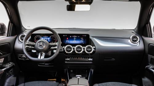 Mercedes-Benz GLA 1