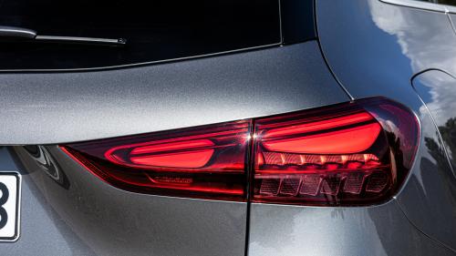 Mercedes-Benz GLA 6