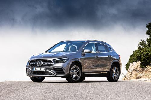 Mercedes-Benz GLA 2024
