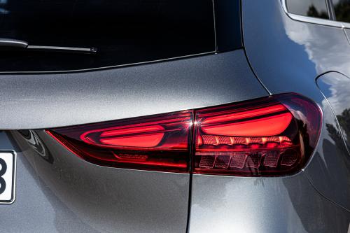 Mercedes-Benz GLA 2024