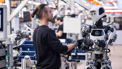 Mercedes-Benz-robot-ai-15