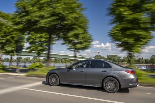 Mercedes C300 e