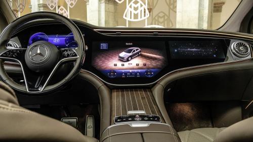 Mercedes-Maybach EQS 680 SUV 8