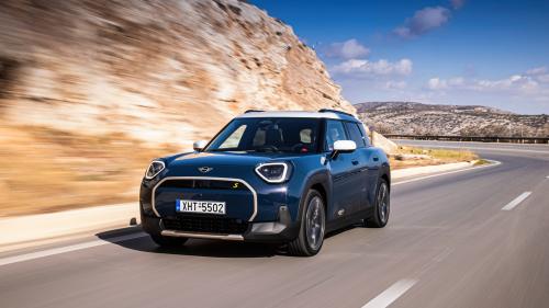 ilektrika mikra SUV 4