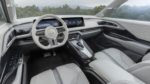 Mitsubishi XFC Concept 2