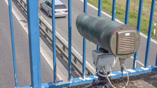 Mobile phone traffic camera 6