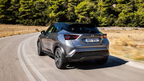 Nissan Juke Hybrid 2
