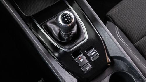 Nissan Qashqai 1.3 Hybrid 140 vs 158 CVT 11