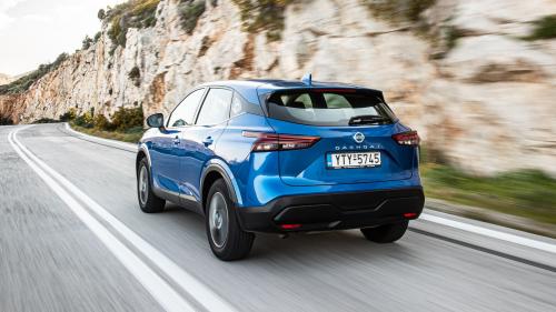 Nissan Qashqai 1.3 Hybrid 140 vs 158 CVT 5